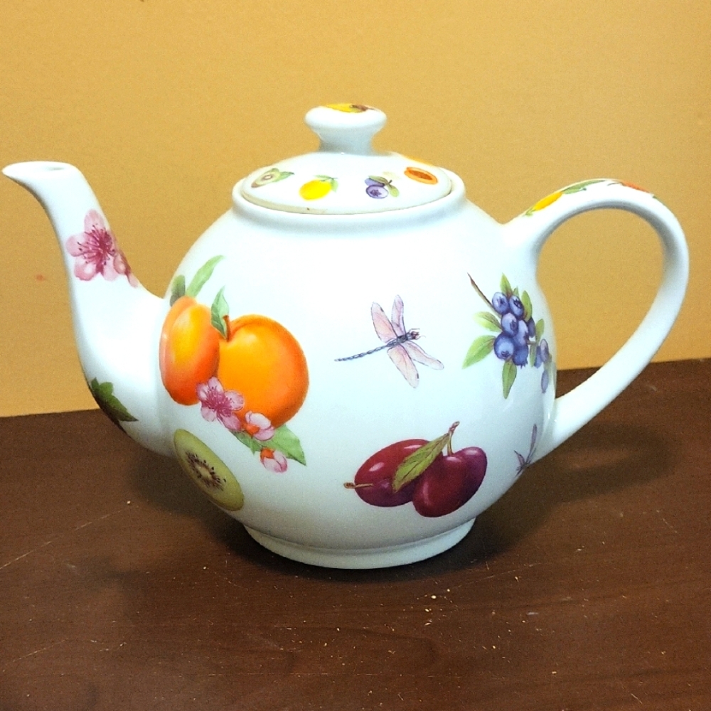 Fruit Pattern Teapot